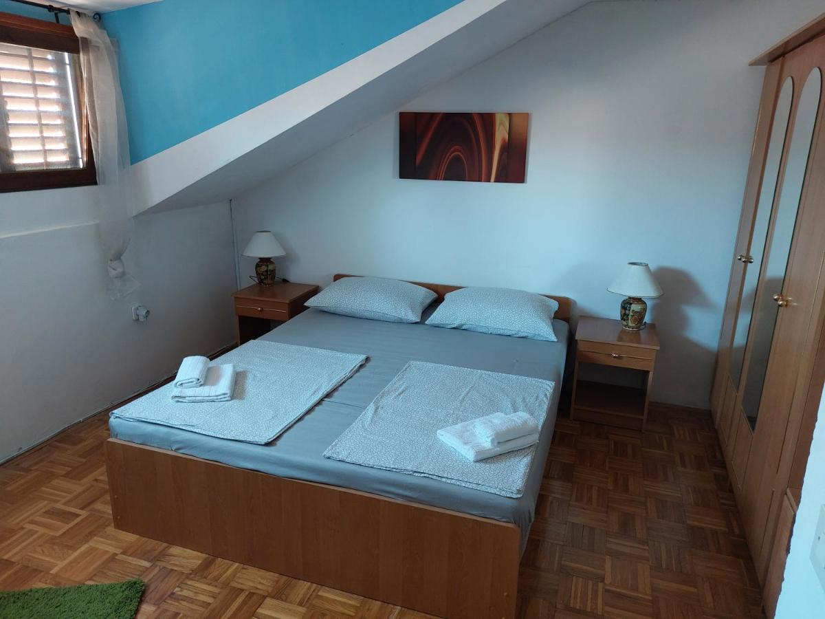 Orange City Apartment'S Repic Biograd Na Moru Ngoại thất bức ảnh