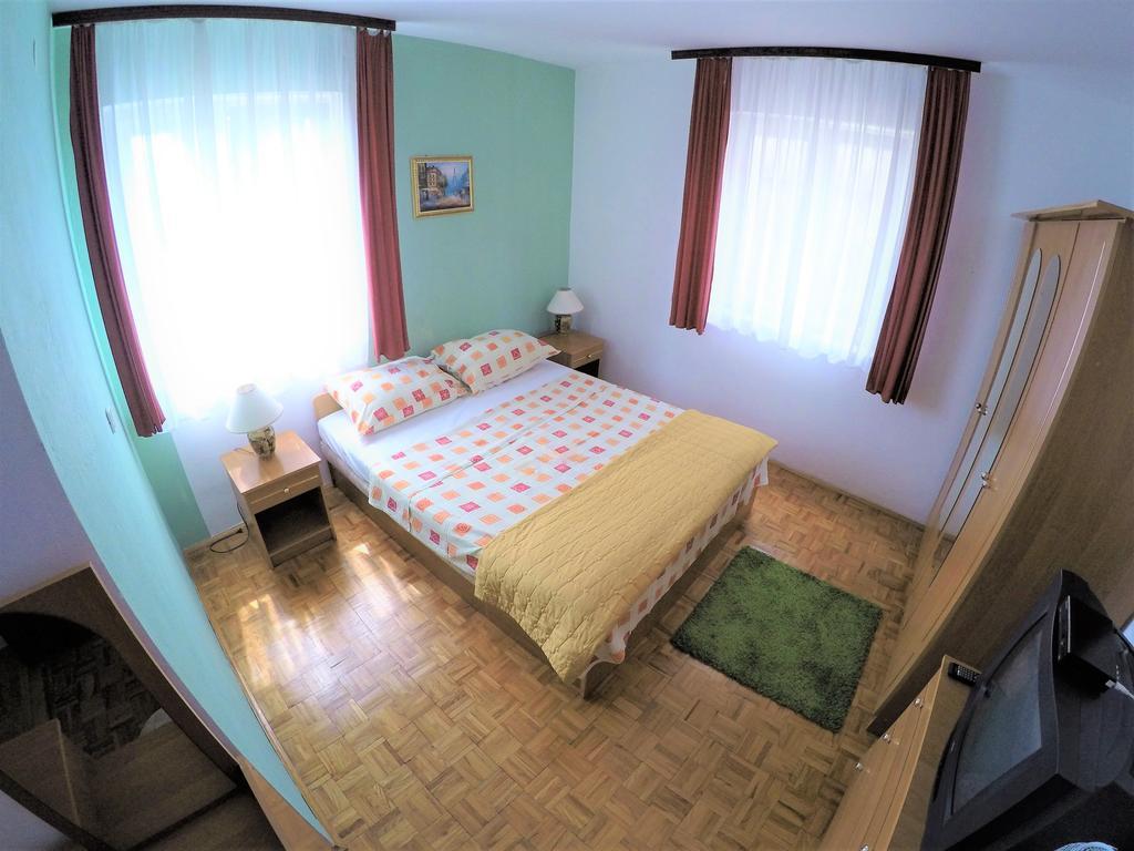 Orange City Apartment'S Repic Biograd Na Moru Ngoại thất bức ảnh