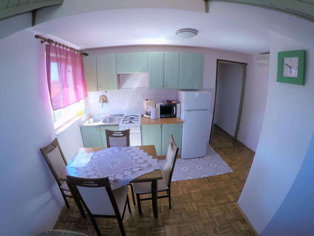 Orange City Apartment'S Repic Biograd Na Moru Ngoại thất bức ảnh