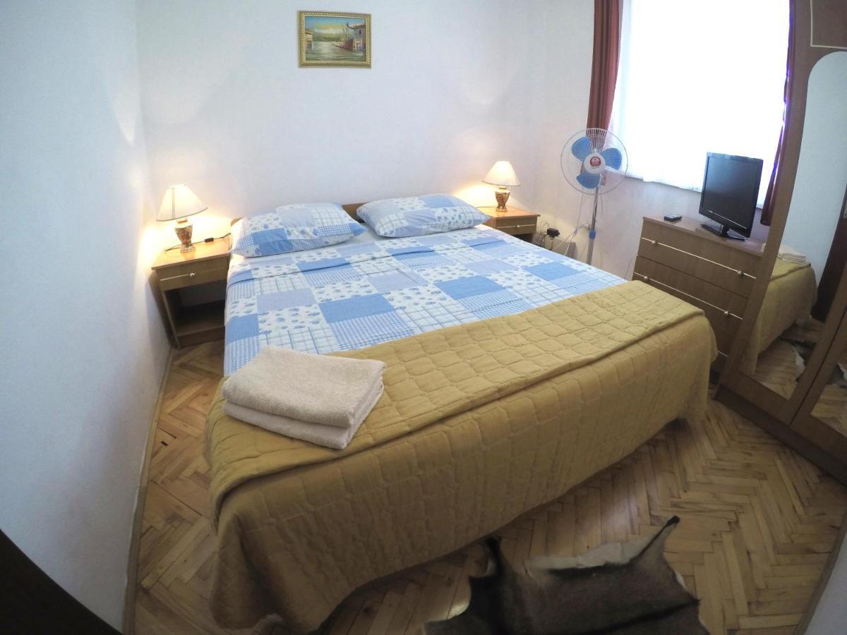Orange City Apartment'S Repic Biograd Na Moru Ngoại thất bức ảnh