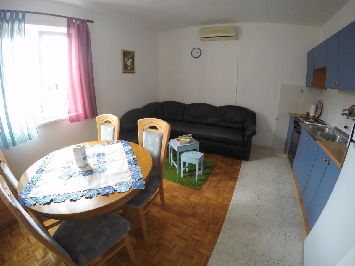 Orange City Apartment'S Repic Biograd Na Moru Ngoại thất bức ảnh